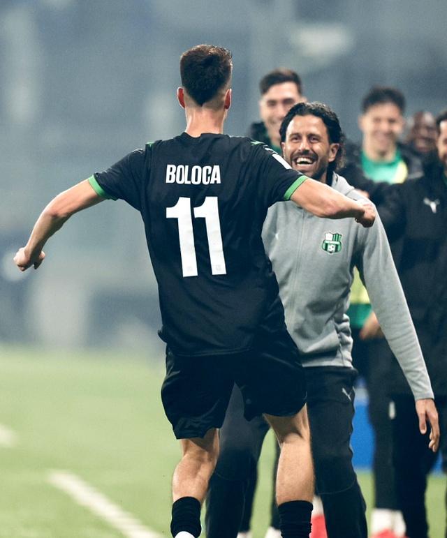 开云平台-包含萨索洛展现出色表现,力压对手斩获胜仗的词条