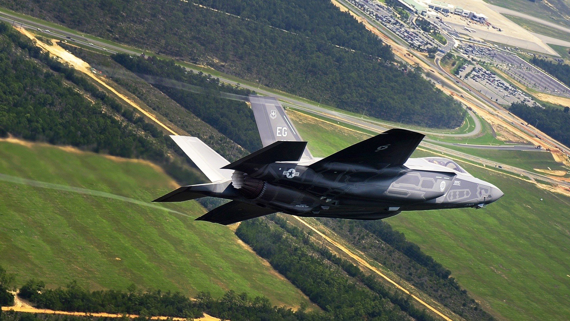 开云体育app-星空之下,唯有他的光芒—奥亚尔萨瓦尔无可争议的欧冠之夜