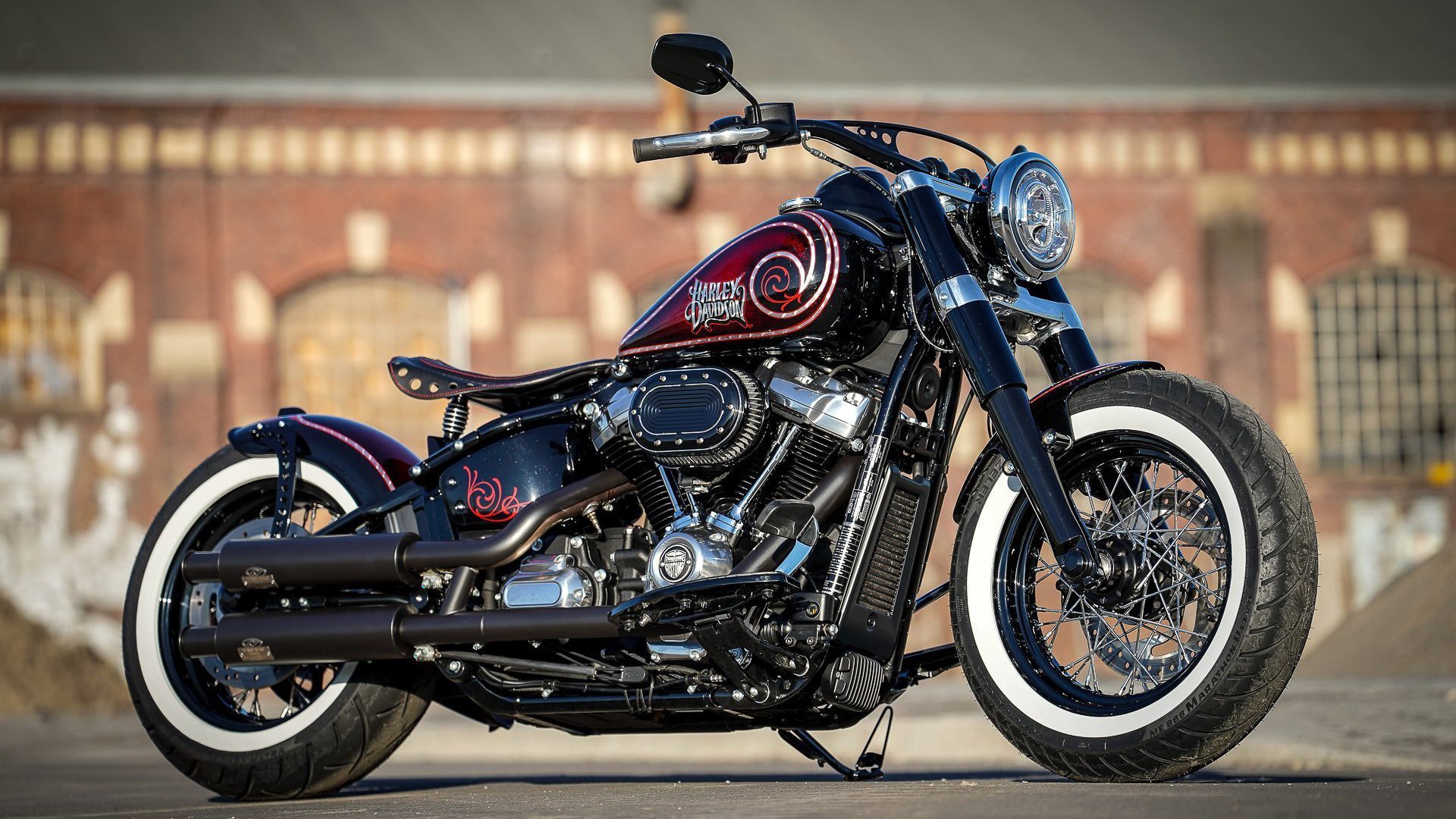 开云体育入口-当足球闯入篮球圣殿，莱万在总决赛之夜的跨界传奇