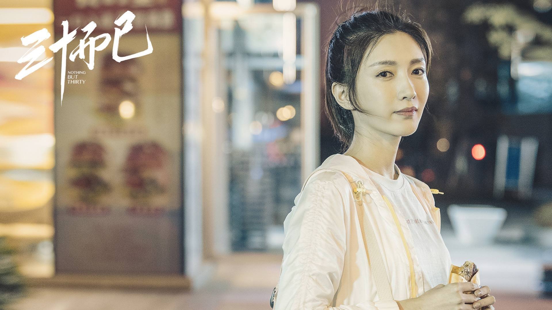 开云体育入口-萨拉赫单点爆破vs莱比锡红牛体系压制,一场个人英雄主义与集体足球的巅峰对话