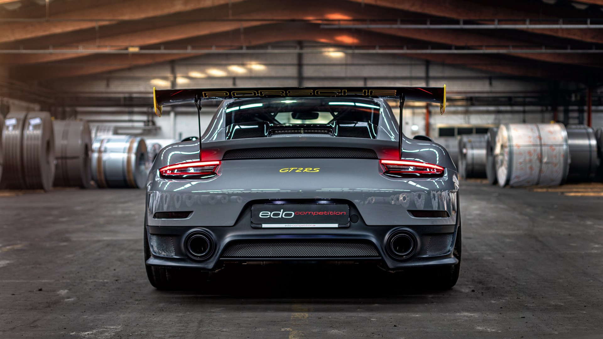 开云体育-三分弧线与赛道,当库里的投篮曲线改写F1争冠方程式