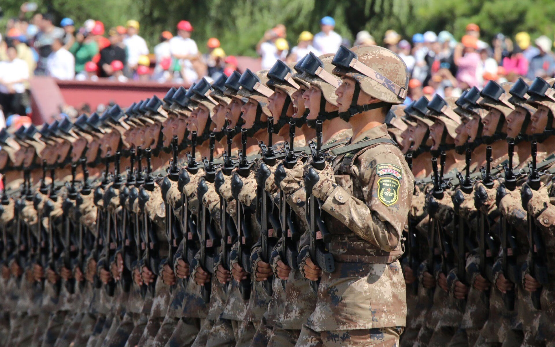 非洲鼓点碾碎帝国节奏，当卡马文加的指挥棒遇上塞内加尔的闪电战